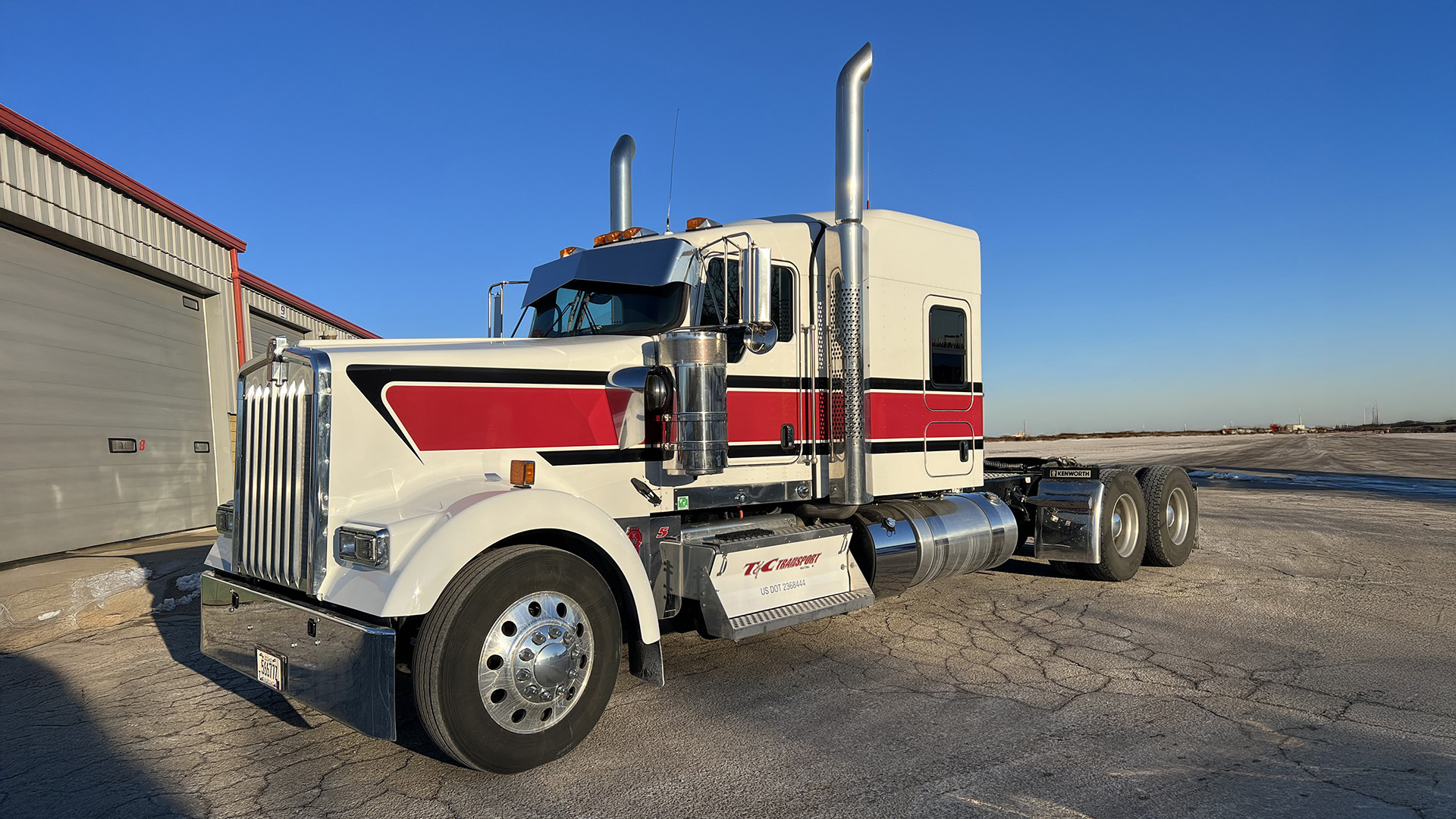 JX Graphics for T&C Transport - Kenworth red, black and cream graphics