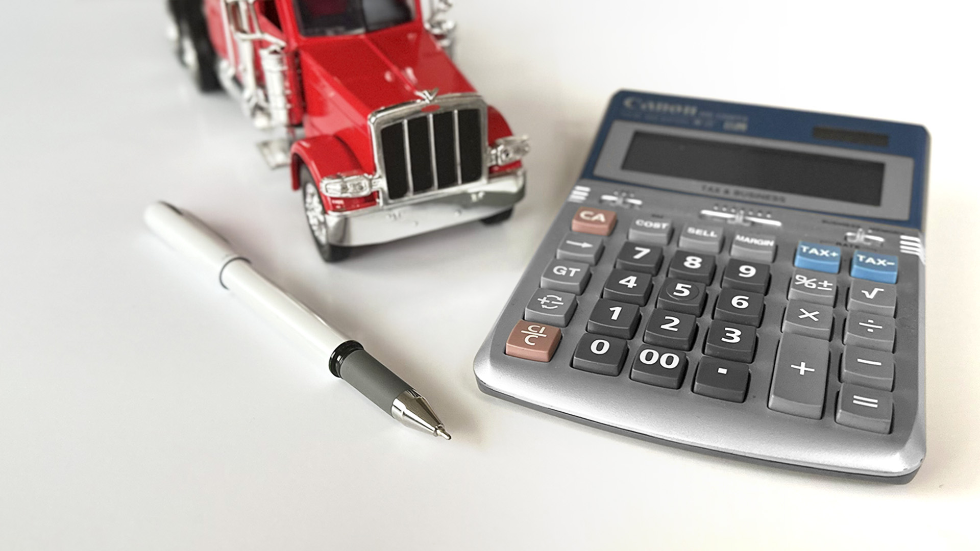 JX Financial and Alltrux Capital logos - Specialized commercial truck financing and fleet leasing services.