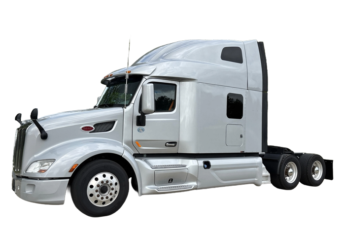 White 2021 Peterbilt 579