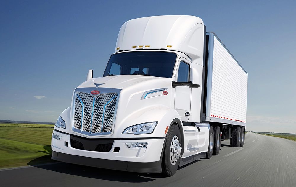 New Peterbilt 579EV electric regional haul truck view