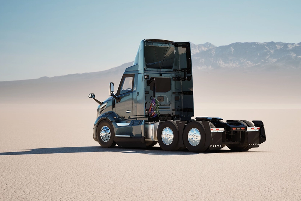 New Volvo VNL 300 driver side exterior profile