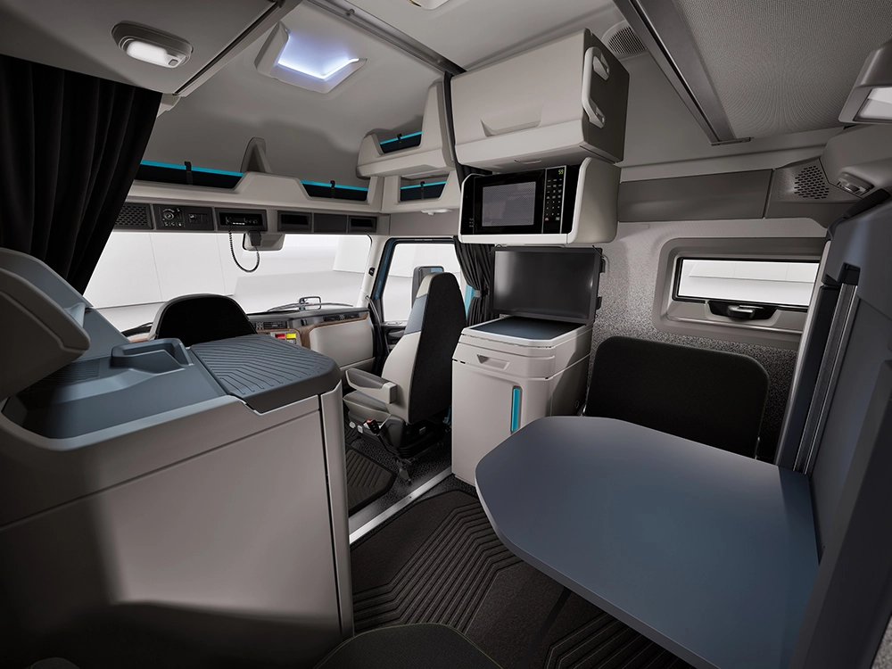 New Volvo VNL 840 digital cluster and steering wheel
