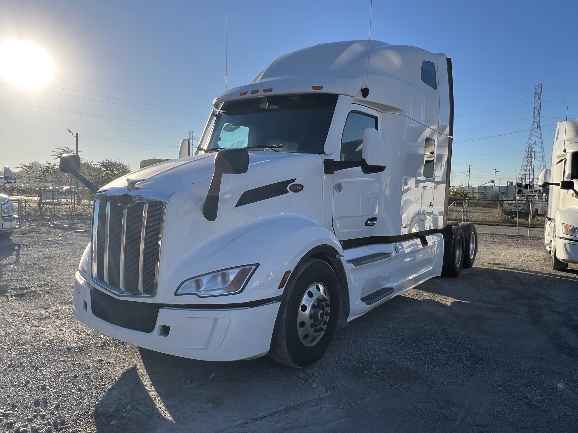 2024 Peterbilt 579 in Indianapolis — photo 2